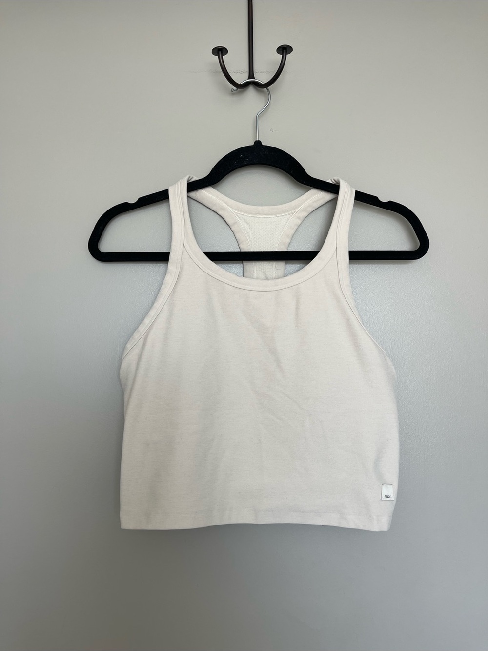 Vuori Cream Racerback Cropped Tank - Picture 2 of 7